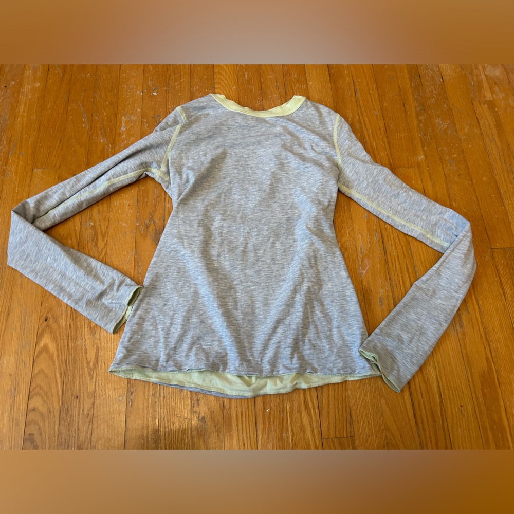 Ivivva reversible light green and grey Long Sleeve Shirt